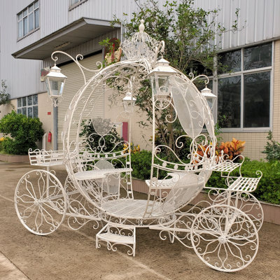 Large Round Cinderella Carriage "The Luciana"