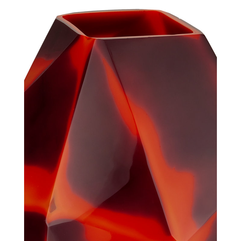 Akako Vase