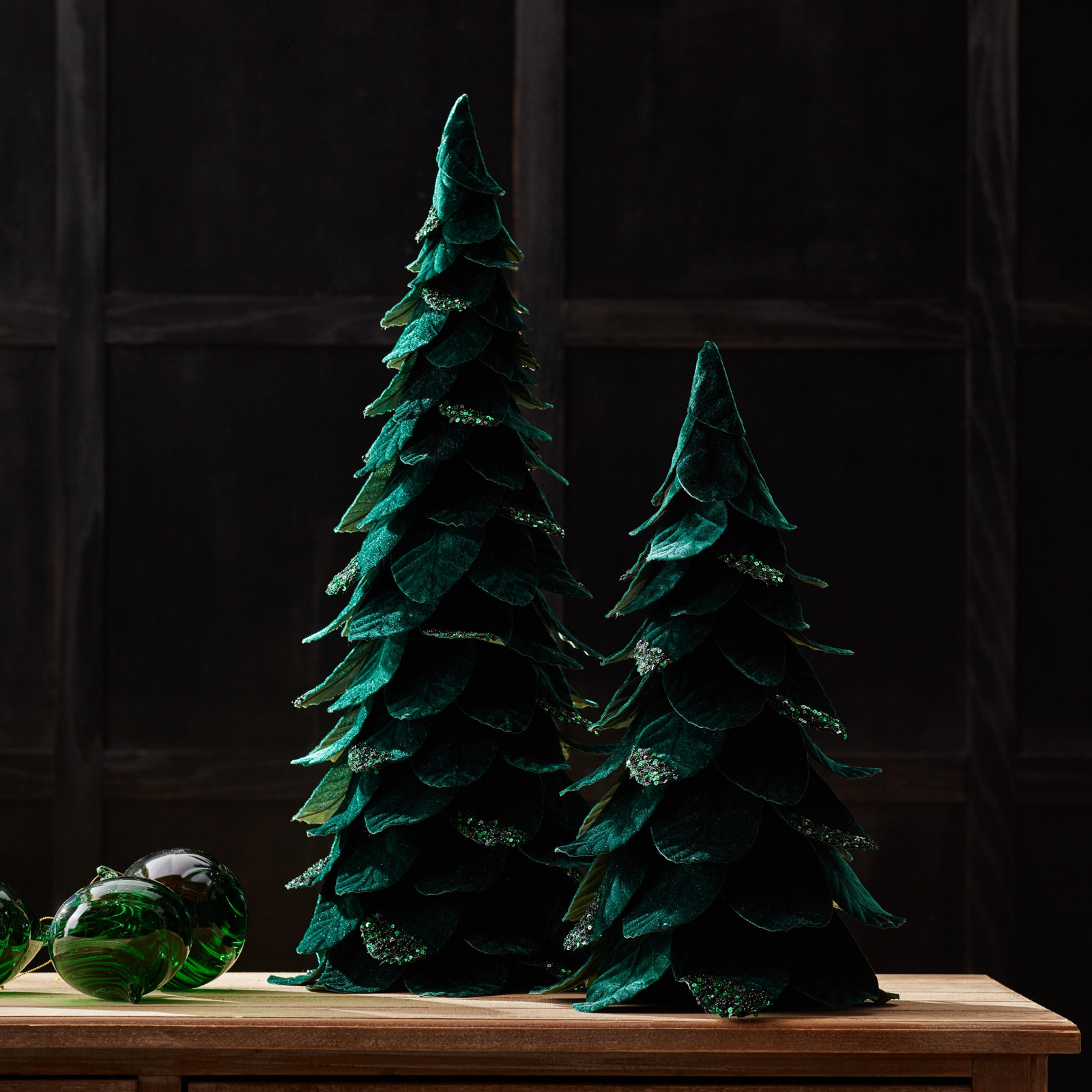 2-Piece Green Beaded Leaf Tabletop Tree Set