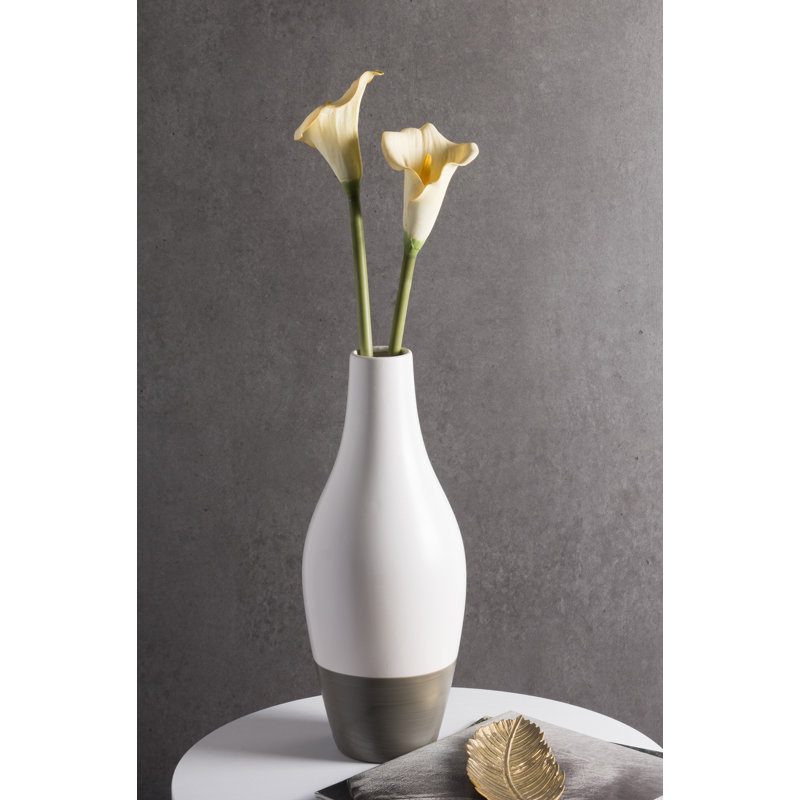 Fleur de lily artificielle cala