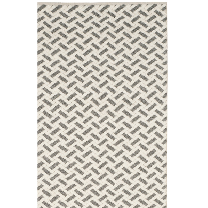 Huberty Hand Woven Viscose/Wool Geometric Rug in Gray/Ivory, Runner 2'3" x 8'