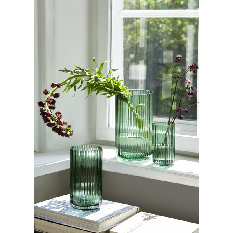 Handcrafted Glass Table Vase, 9.8" H x 5.7" W x 5.7" D, Green