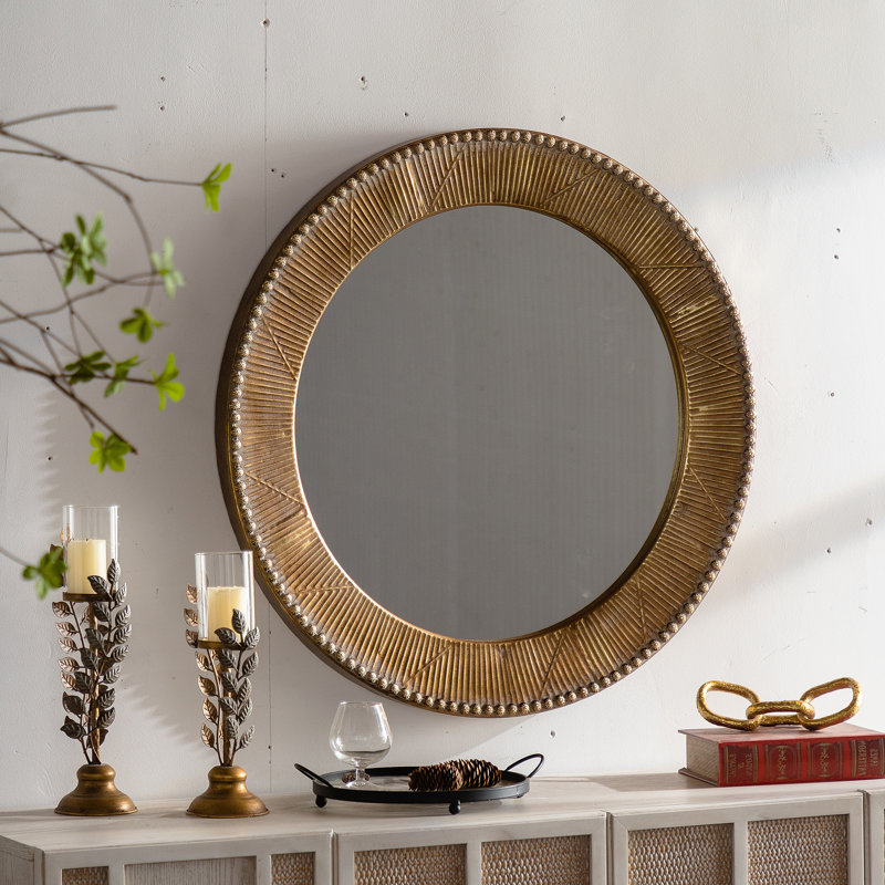 Miroir mural rond de 31,3 pouces texturé doré avec cadre en fer et dossier en panneau de fibres à densité moyenne, décor bohème parfait pour le salon ou la chambre à coucher