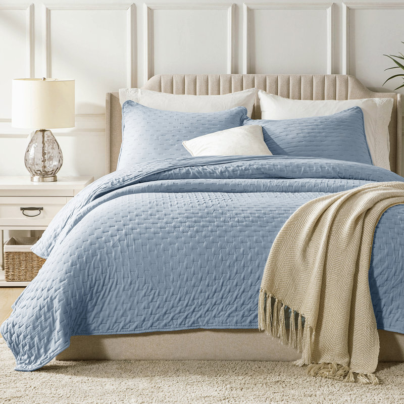 Polyester Quilt Set, King Quilt + 2 Pillowcases, Venetian Blue