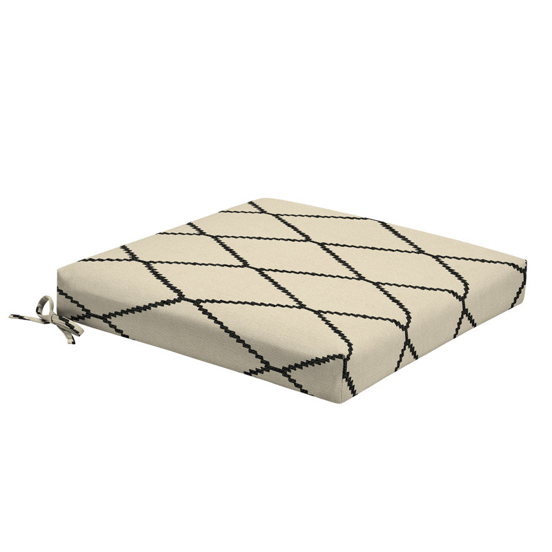 Coussin de siège d'extérieur en mousse ARDEN, 19 x 19, fabriqué avec ProFoam, Géométrique brun clair