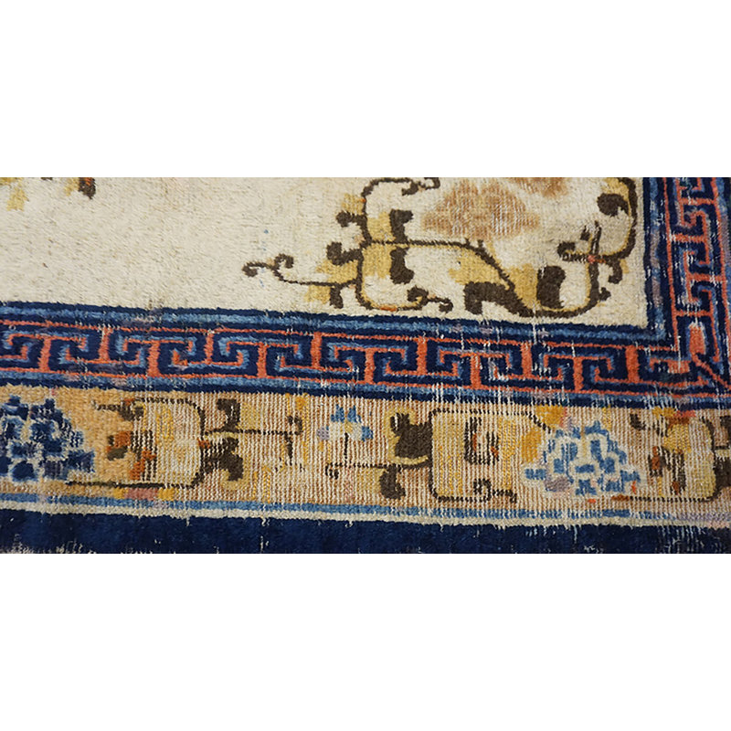 Tapis chinois clair de couleur ivoire antique du début du 19e siècle Ningxia