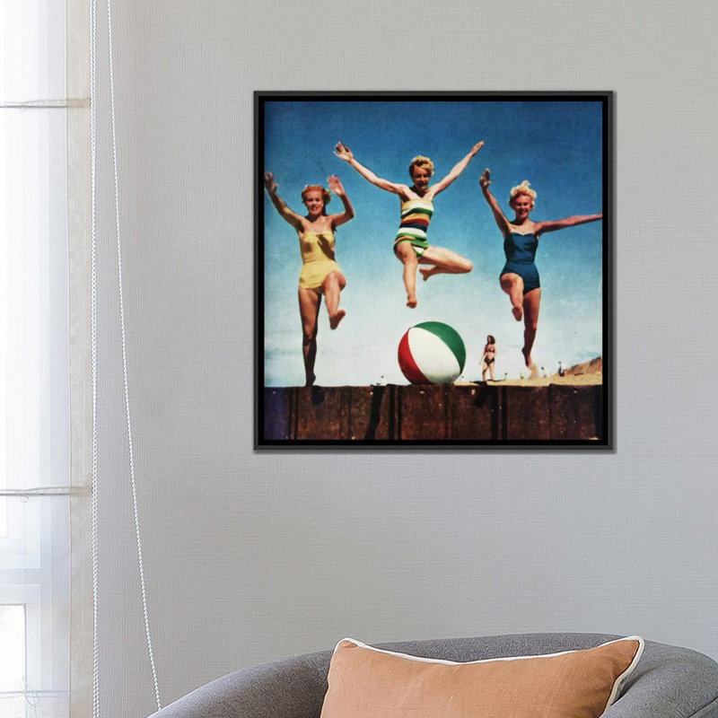 « saut de filles », impression sur toile, H 18 po x l 18 po x P 1,5 po, Toile avec cadre noir, Pas de tapis