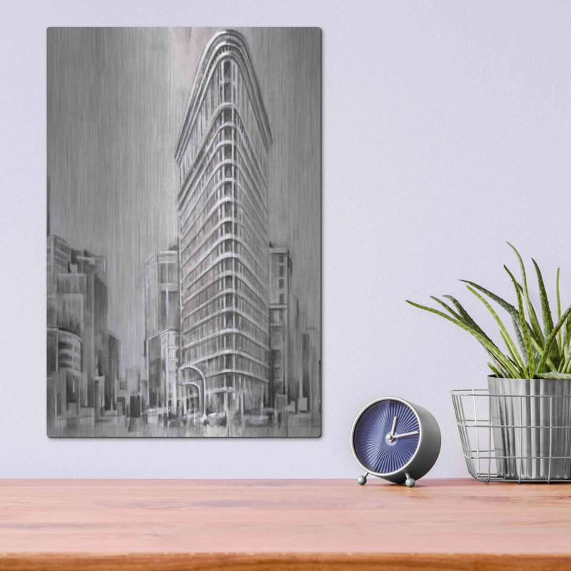 «Art Deco Cityscape II» par Ethan Harper - reproduction non encadrée, L 12 po x H 16 po