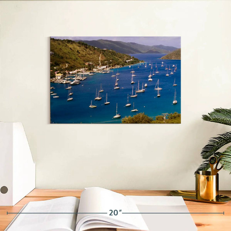 Gillard Voiliers au large de Tortola, H 8 po x l 12 po