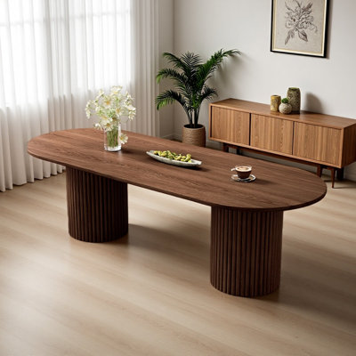 Table de salle à manger en bois massif de style français