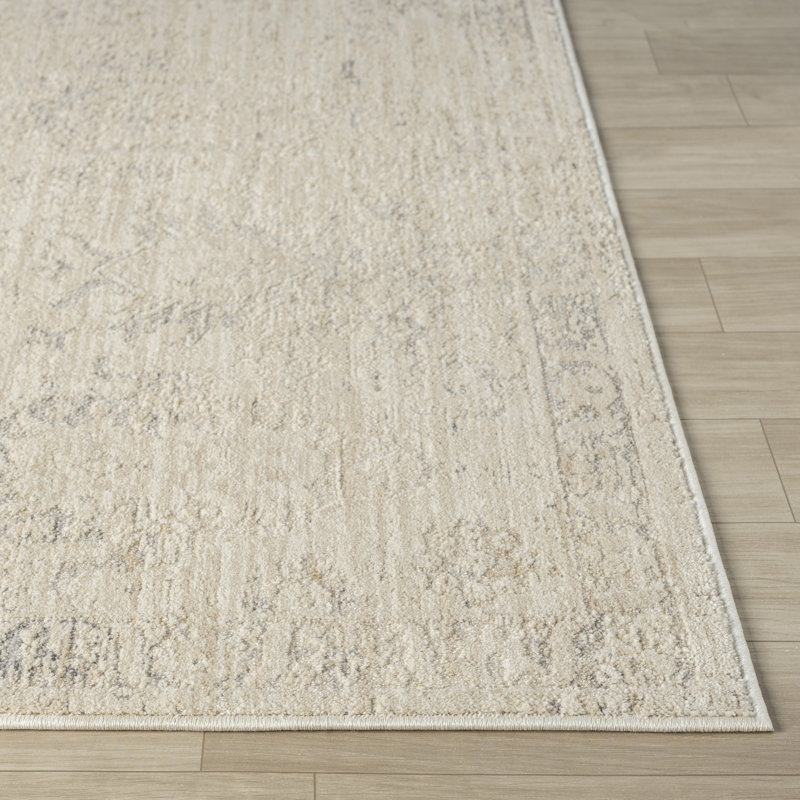 Kwamane Beige/Gray Traditional Floral Filigree Power-loomed Indoor Area Rug, Runner 2'7" x 8'