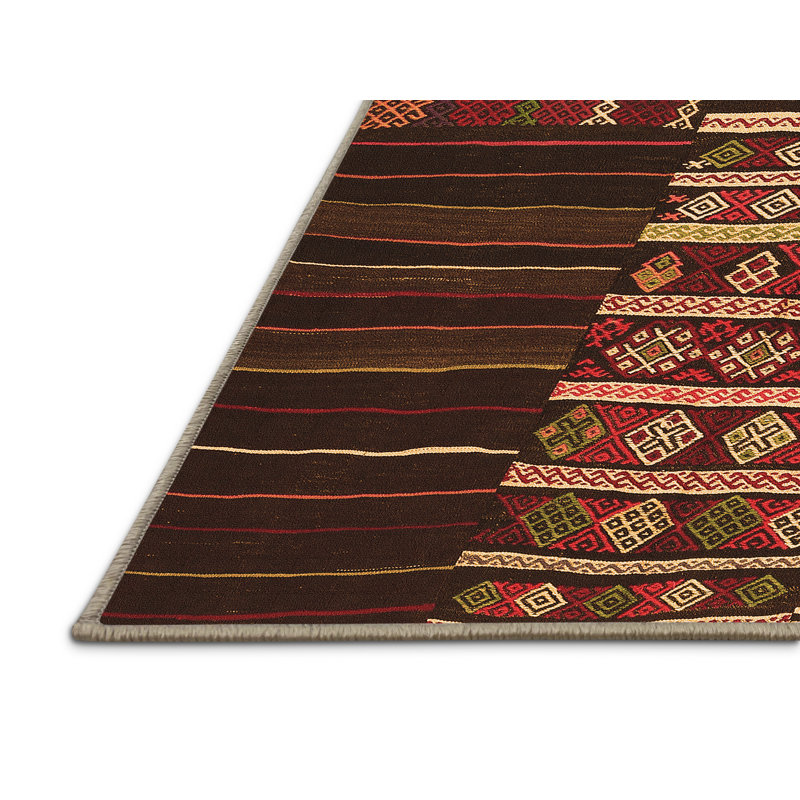 Nafiyon Performance Indoor Rug, Rectangle 7' x 9'
