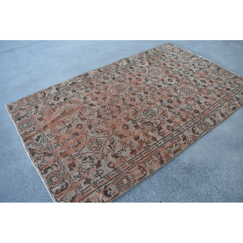 Tapis traditionnel 58,7 x 96,5 po