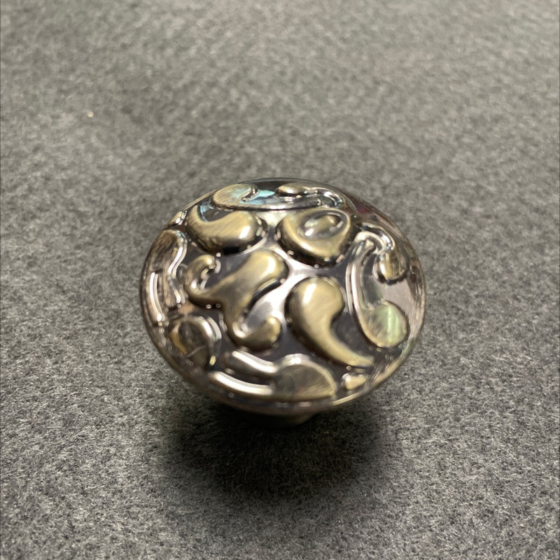 (Paquet de 5) Bouton de défilement de 1-1 / 2 po en laiton antique