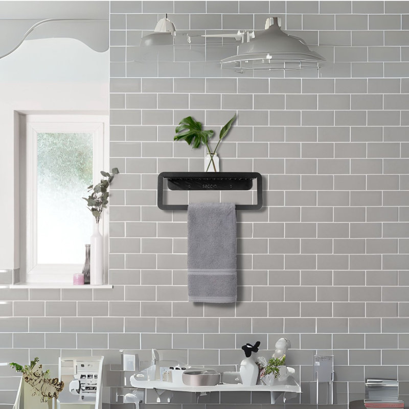 Wall Towel Rack