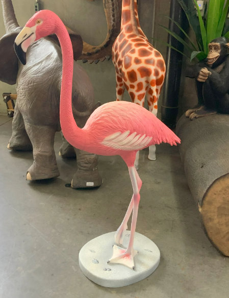 Buikema Flamingo Life Statue