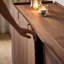 Buffet simple à quatre portes spacieux-129098579