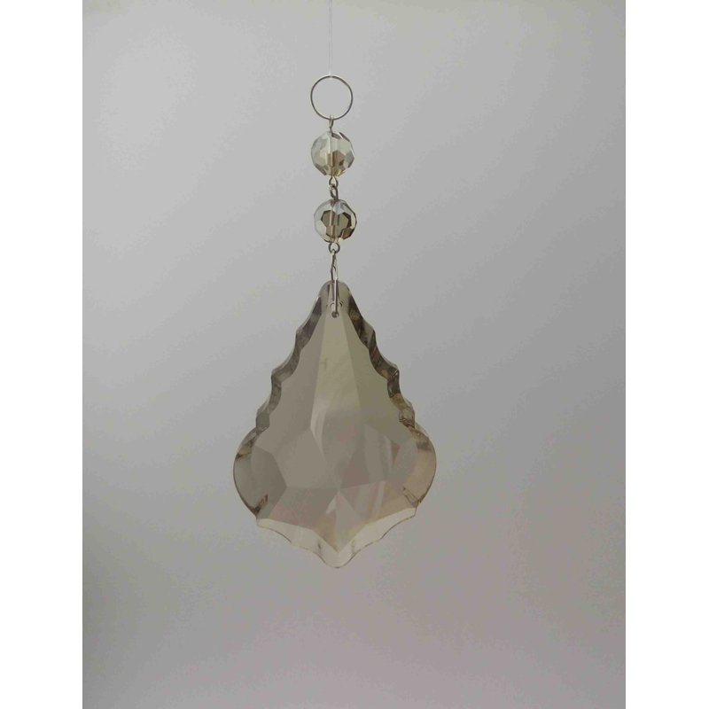 Ornement en forme de feuille de cristal en forme de fleuron, H 4 po x l 2 po x P 1,25 po, Ambre