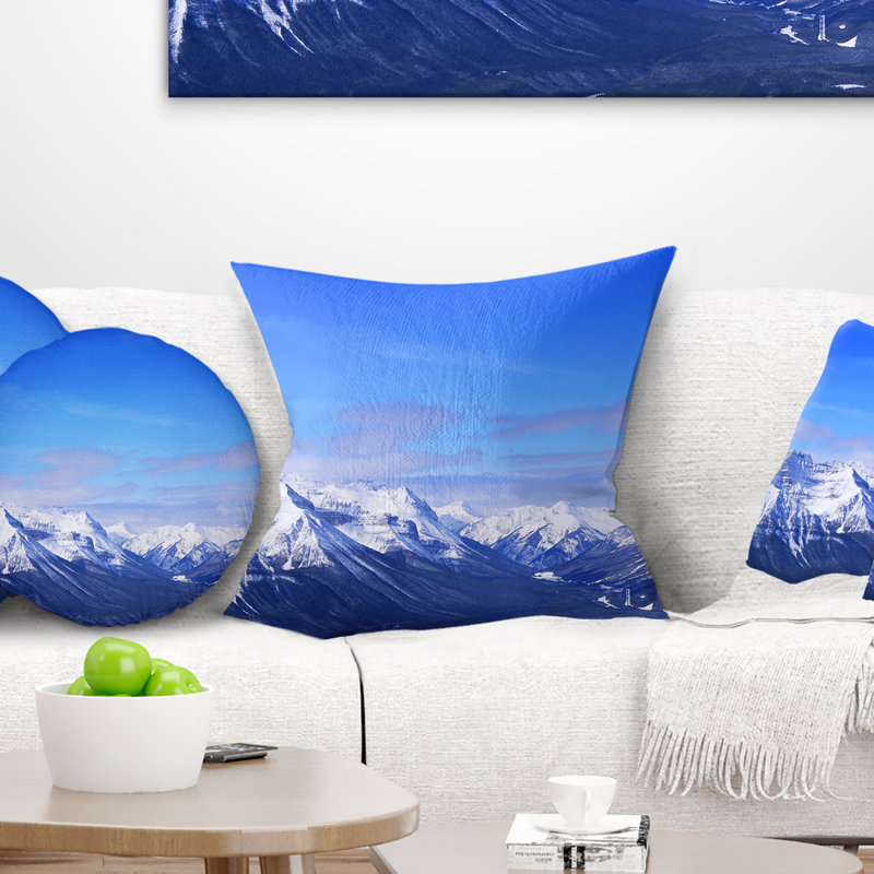 Coussin lombaire Landscape Winter Mountains, 16 po x 16 po, Carré