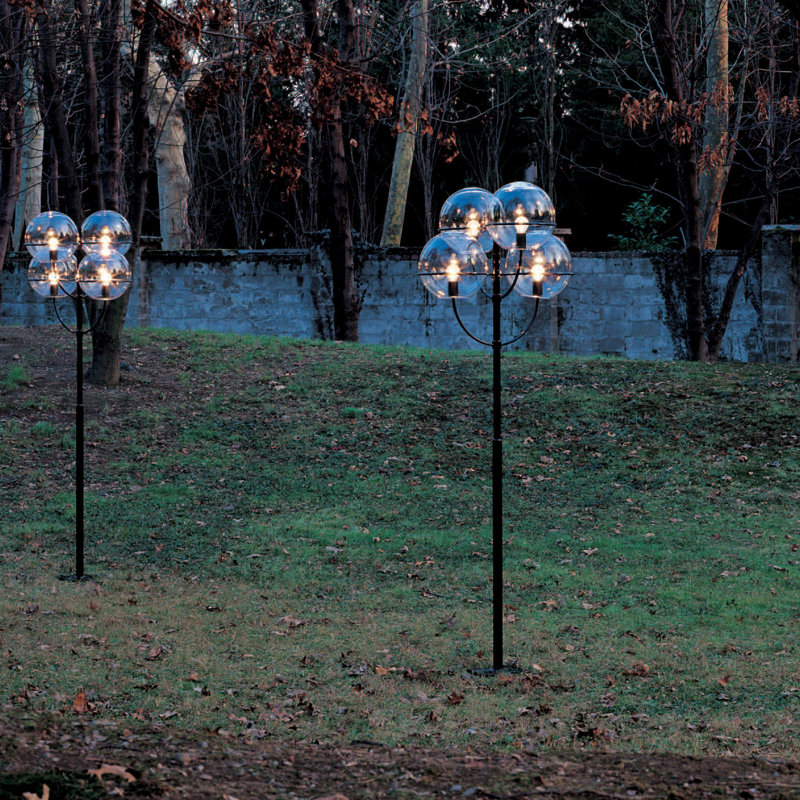 Lyndon 4 - Light Lamp and Post