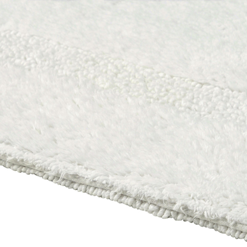 Tapis pour salle de bain Myishia, Tapis de couloir 1 pi 8 po x 5 pi, Ivory