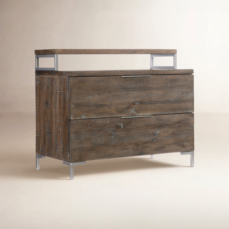 Haines Bachelor's Chest 