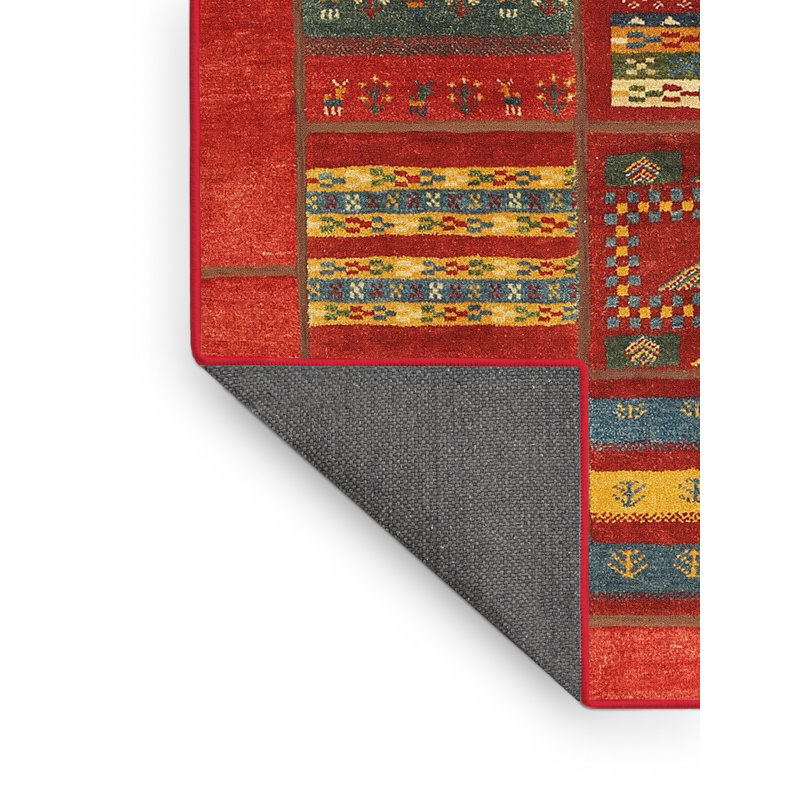 Mailiah Southwestern Indoor Rug, Rectangle 7' x 9'