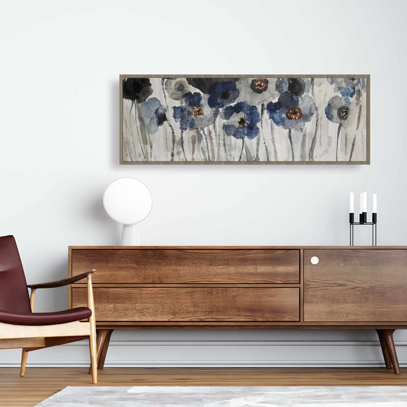 Toile bleue avec fleurs floues | Décoration florale | Art botanique, H 17,25 po x l 49,25 po, Brun