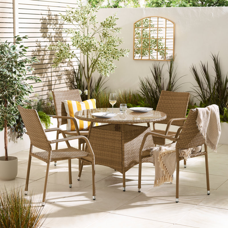 4 - Person Wicker Patio Dining Set with Round Table, Beige