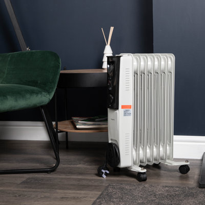 1.5Kw 7 Fin Oil Radiator Heater With Adjustable Thermostat