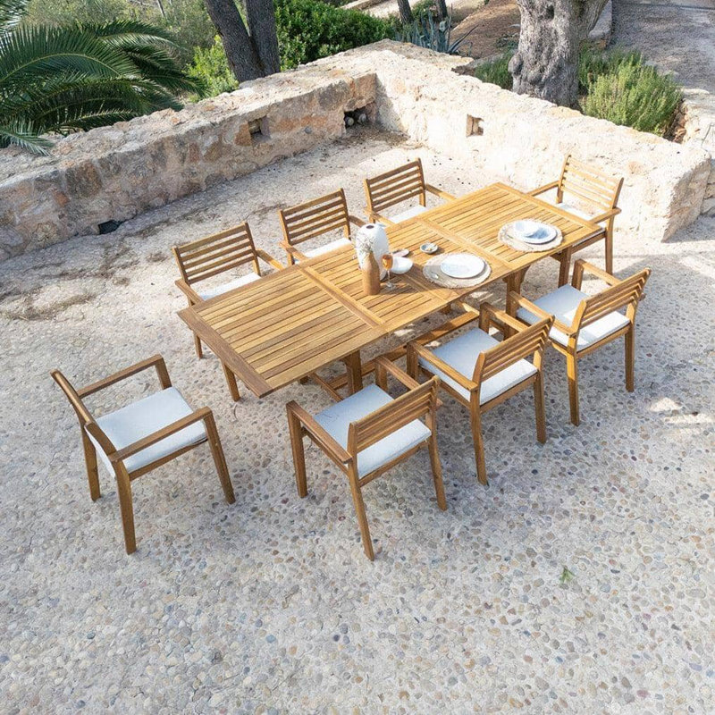 Sirmans Rectangular 8 - Person 140cm Long Dining Set with Umbrella, Grey umbrella (With Cushions)