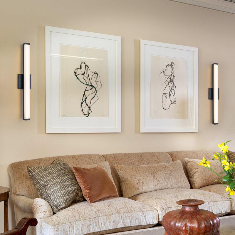 Applique murale d'intérieur 24 po avec abat-jour en acrylique 24 po, 24 po de largeur, Noir mat, 16 W