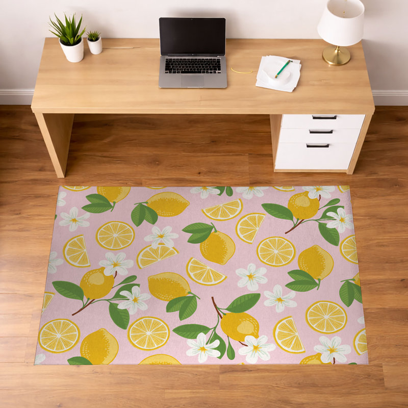 Tapis de bureau léger et antidérapant Lemmie, L 84 po x P 60 po, Rose