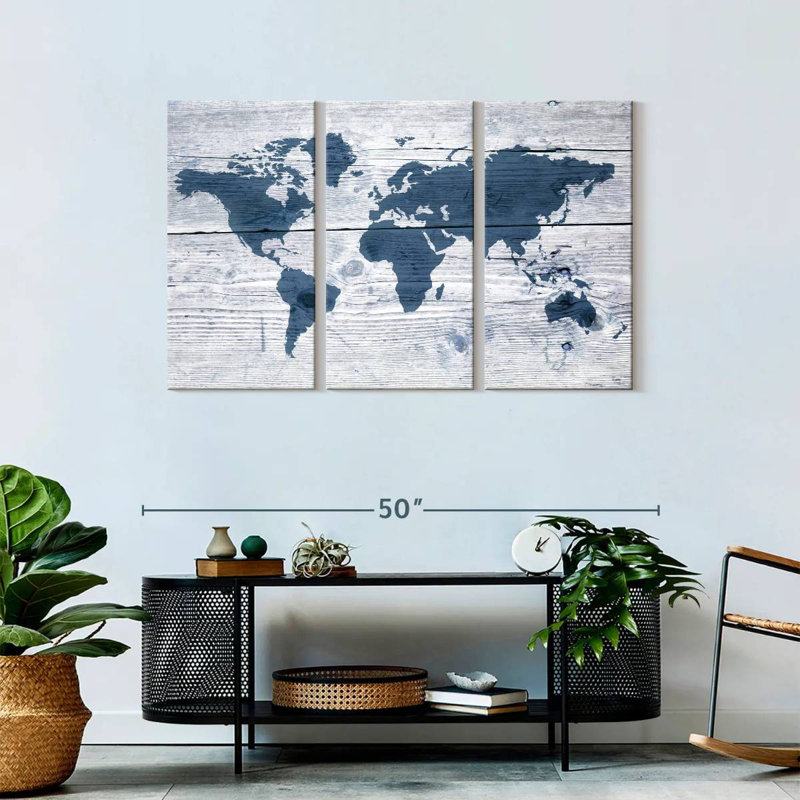  «Wooden World II, H 28 po x l 45 po