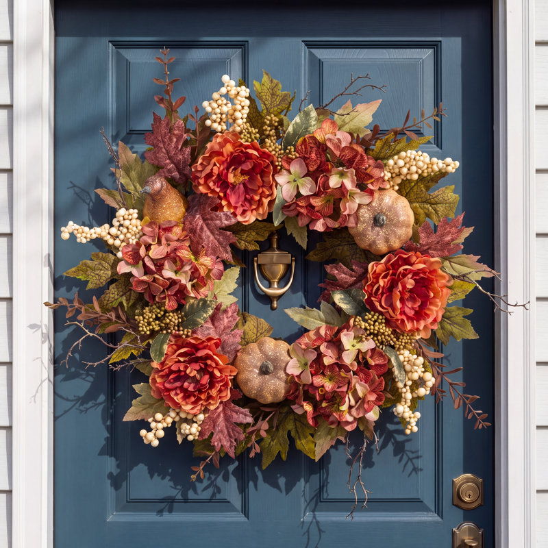 Faux Polyester 24'' Wreath