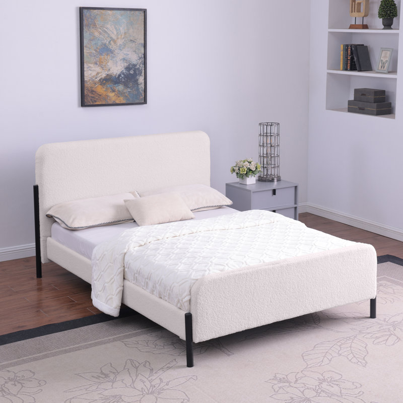 Bed, Kingsize (5'), Ivory