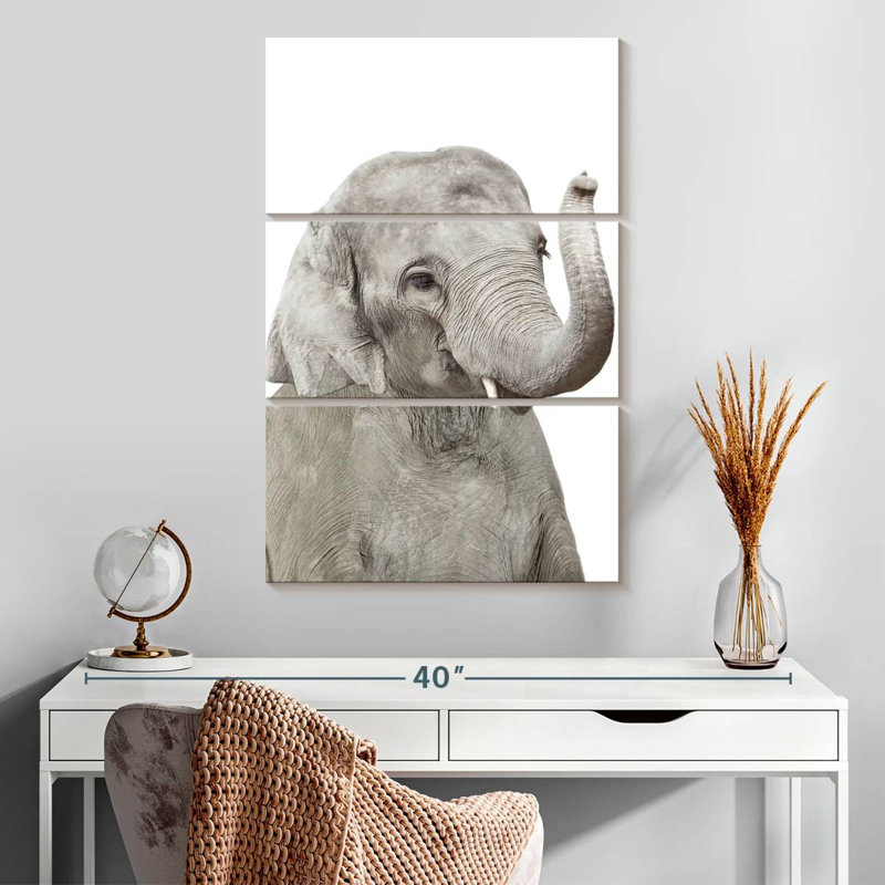 Adorable bébé éléphant Brampt, H 32 po x l 20 po
