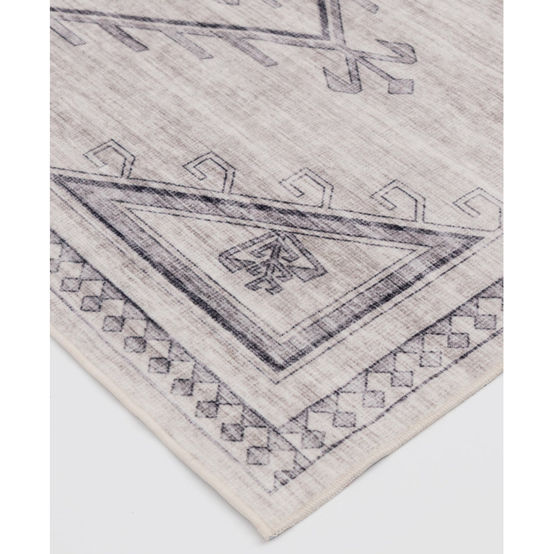 Tapis tribal intérieur / extérieur en polyester 2 pi 3 po x 6 pi Foundry Select