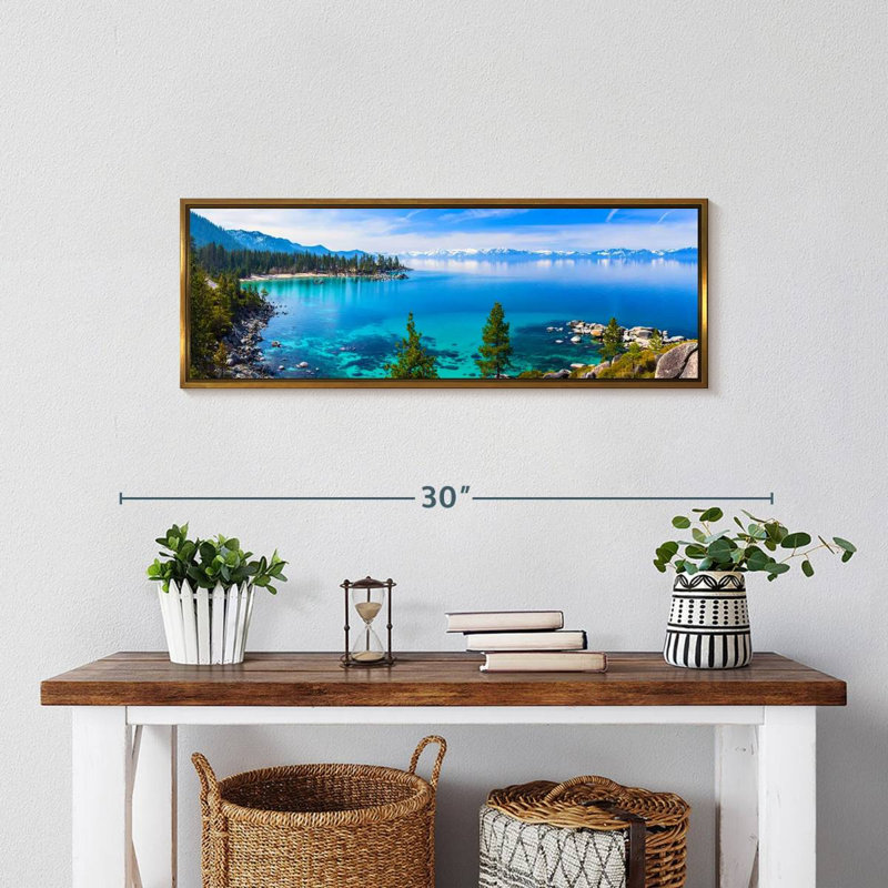 Tranquillité sur le lac Tahoe, 25 po x 9 po, Floating Frame Gold