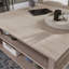 Table basse à plateau relevable, finition brune