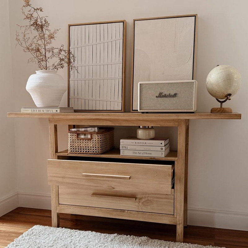 Console nordique simple