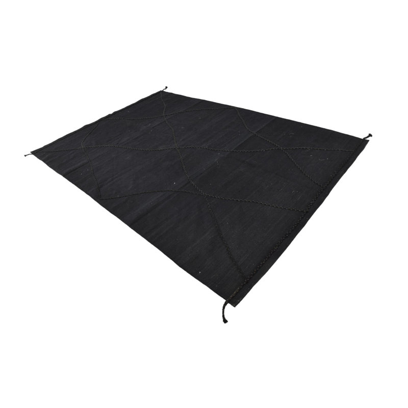 Tapis noir Newsom