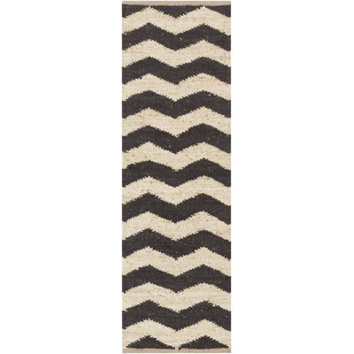 Hermine Chevron Indoor Rug