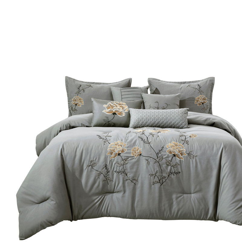 Channel Floral Comforter, Queen Comforter + 2 Queen Shams + 4 Throw Pillows