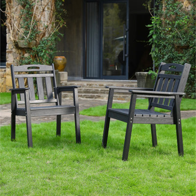 Chaise de jardin noire au design américain, idéale pour se détendre, résistante aux intempéries et aux décolorations, assise spacieuse, facile à monter.