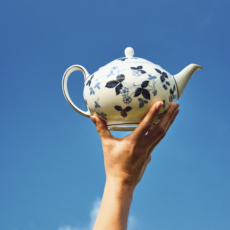 Wild Strawberry Inky Blue 27floz Teapot