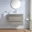 Meuble-lavabo mural simple en bois grain de bois 30 po avec plateau en céramique Syracuse
