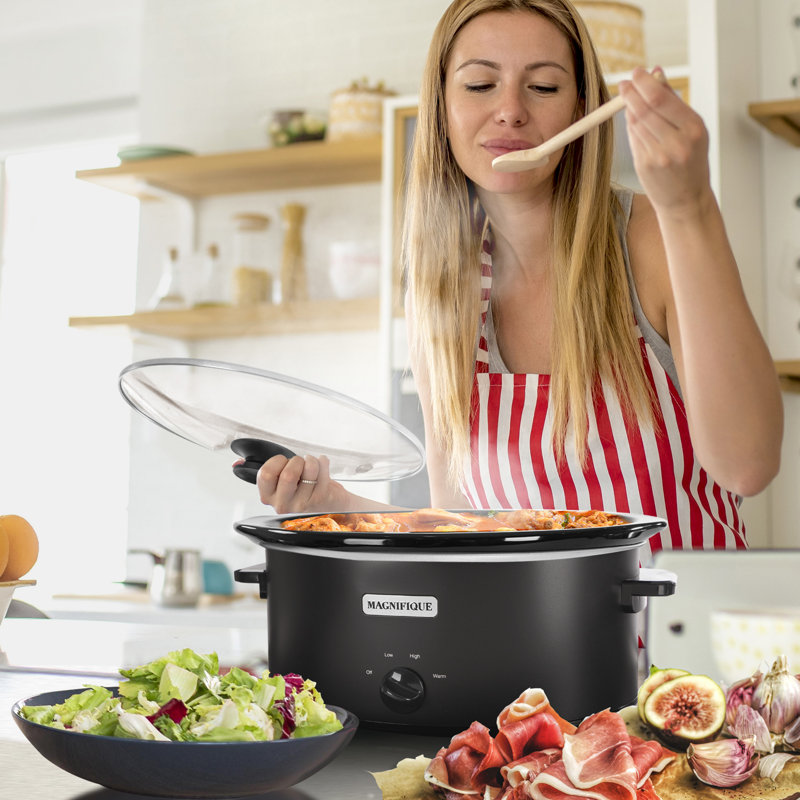 Magnifique Slow Cooker Oval Manual Pot, Black, 6 Qt