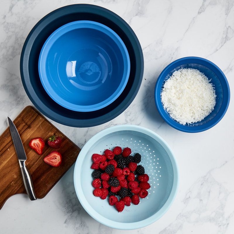 Blue Plastic 4-Piece Mixing Bowls and Colander Set