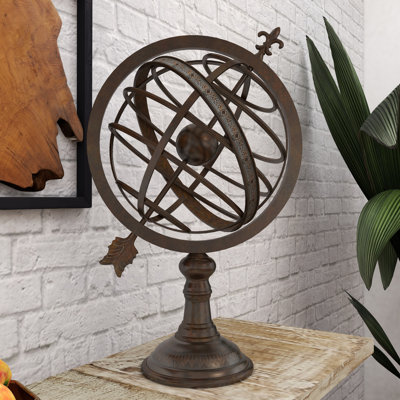 Globe terrestre en métal